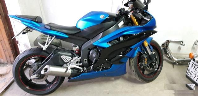 Yamaha R6