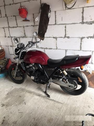 Honda CB 400 SF