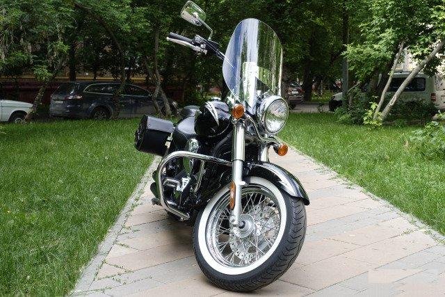 Kawasaki VN900 Classic (Vulcan), 2011