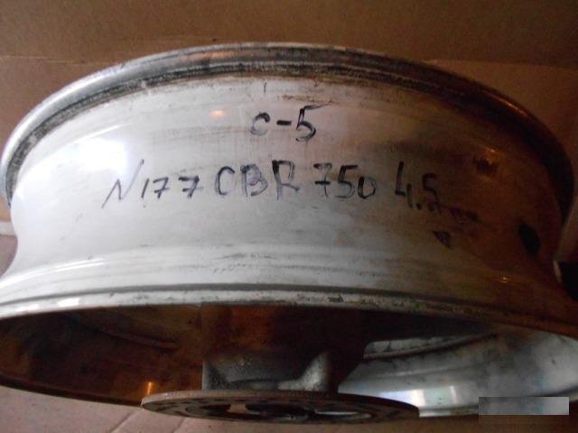 Задний диск Honda CBR750 1989-1993 год N177