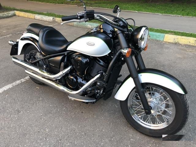 Kawasaki VN900B