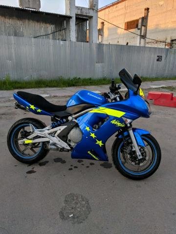 Kawasaki er6f