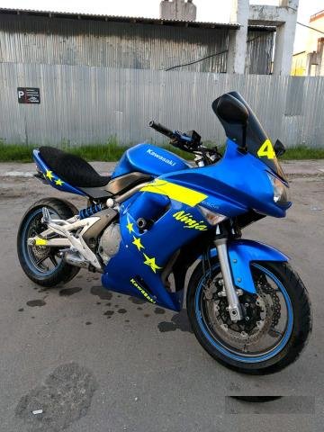 Kawasaki er6f