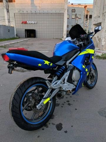 Kawasaki er6f