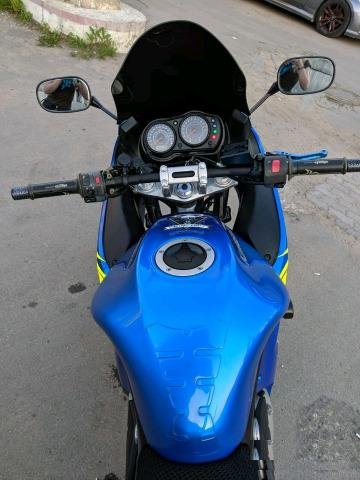 Kawasaki er6f