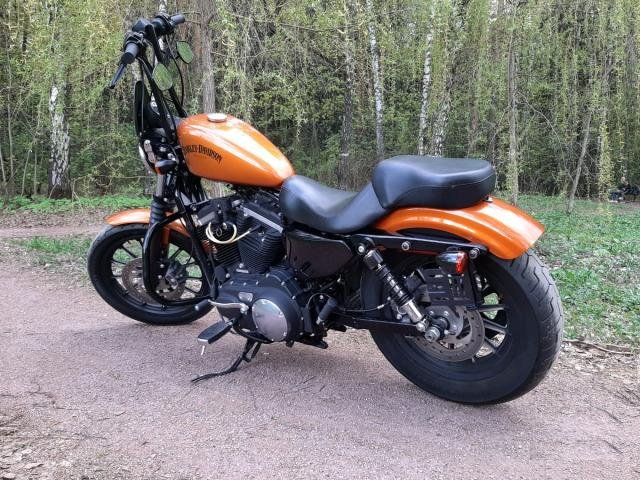 Harley-Davidson Sportster 883
