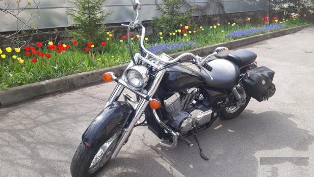 Honda Shadow VT-750