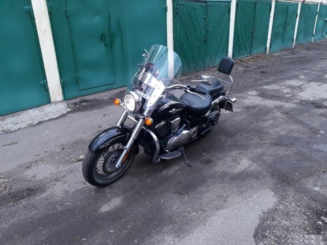 Kawasaki Vulcan 900 VN900 Classic Special Edition