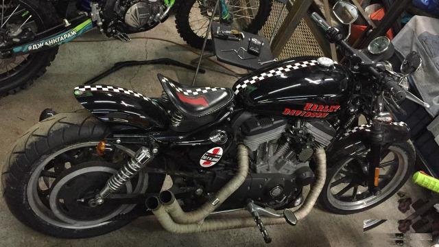 Harley-Davidson Sportster 883L Custom