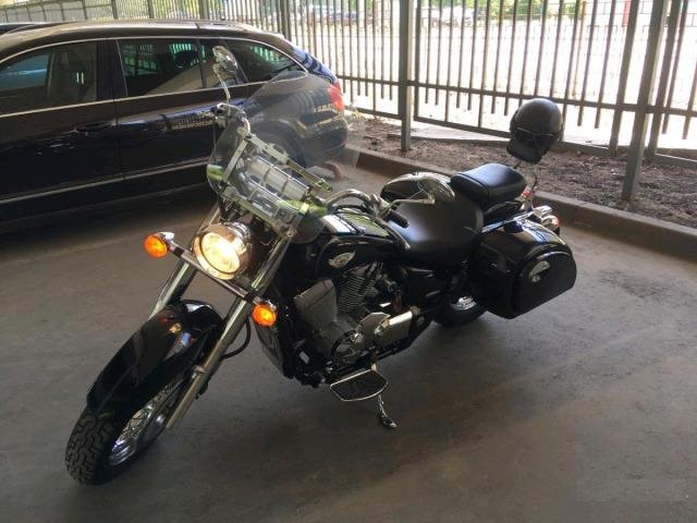 Honda shadow 750
