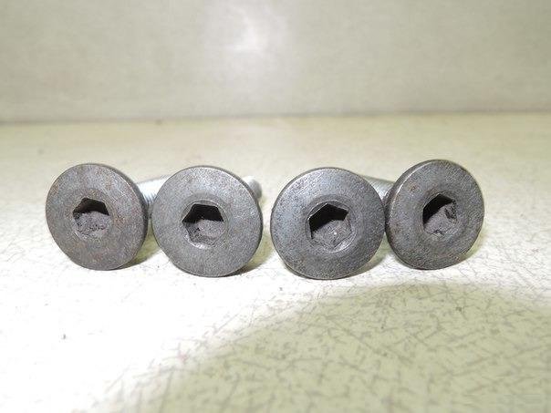 Болт тормозного диска 8x30 Разное