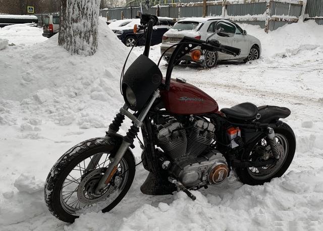 Harley davidson sportster 883