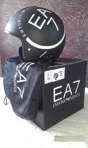 Шлем Emporio Armani б/у женский