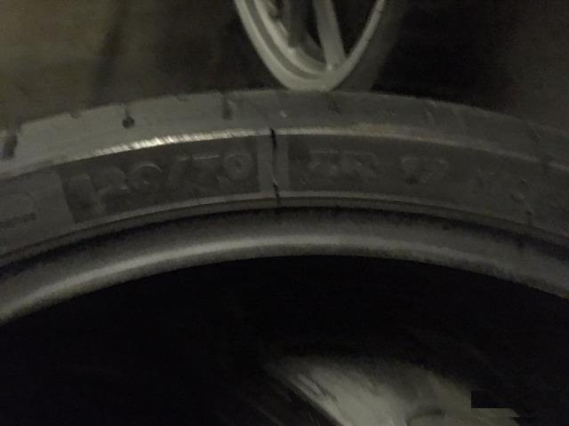 Michelin pilot road 4 gt 120/70 r17