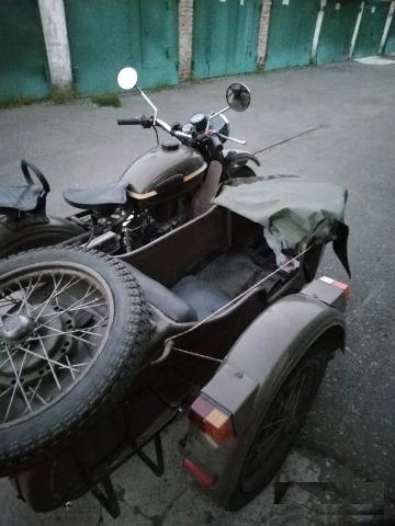 Мотоцикл Урал с коляской