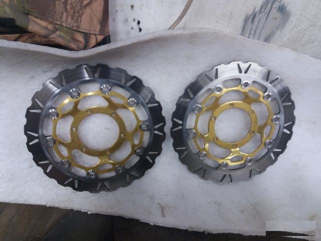 Диски тормозные cbr 1000rr 06-07г