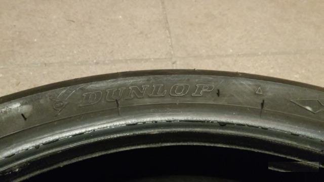 Мотошина dunlop sportmax 120 / 65 R17