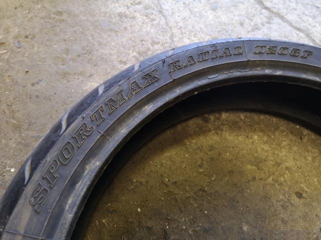 Моторезина шина резина Dunlop Sportmax 120/70 R19