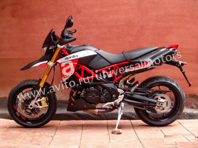 Мотоцикл Aprilia Dorsoduro 900