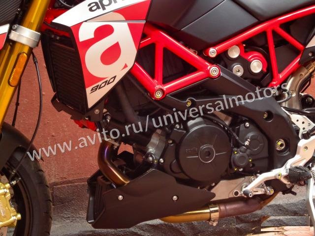 Мотоцикл Aprilia Dorsoduro 900