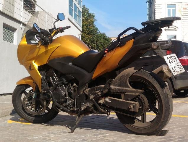 Мотоцикл Honda CBF 1000 FA 2011 года