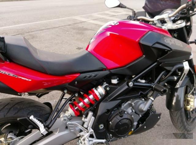 Aprilia -Shiver 750-ABS год выпуска 2015