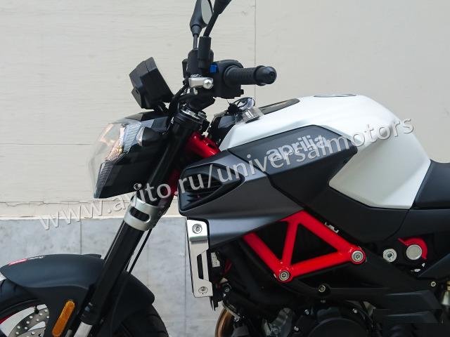 Мотоцикл Aprilia Shiver 900