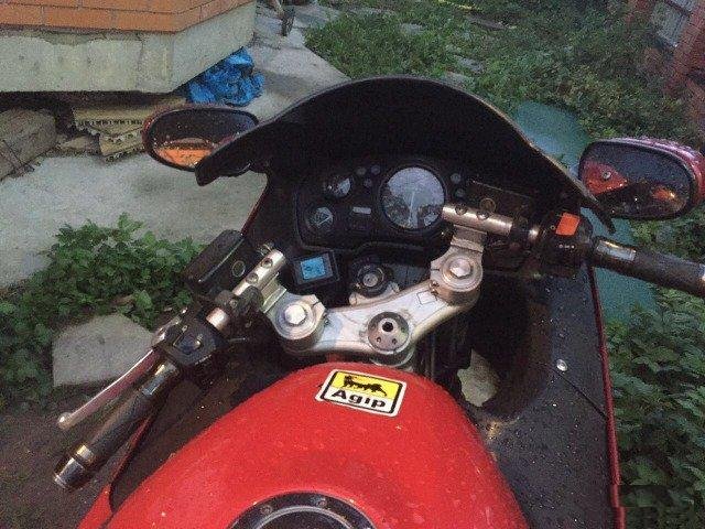В разбор Honda CBR1100XX 2001