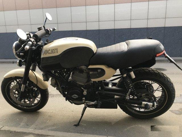 Мотоцикл Ducati Sportclassic GT1000