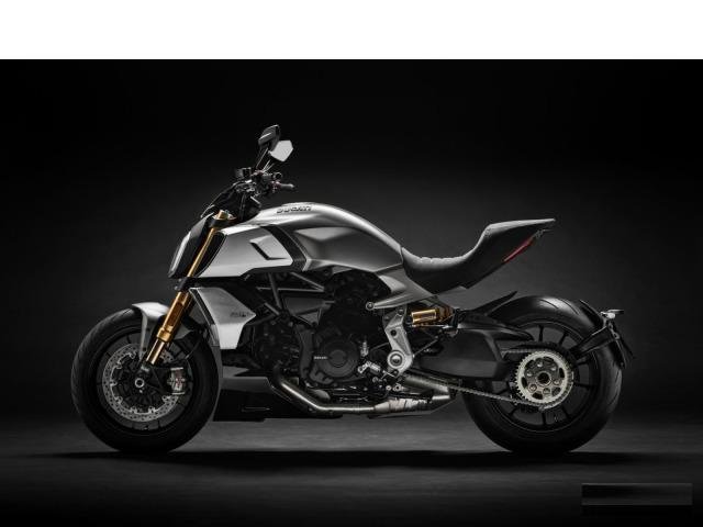 Мотоцикл ducati Diavel 1260 S - Sandstone Grey (20