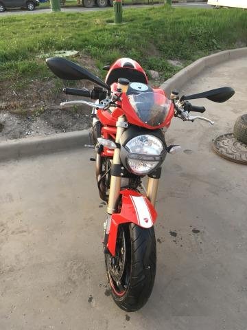Ducati monster 1100 evo