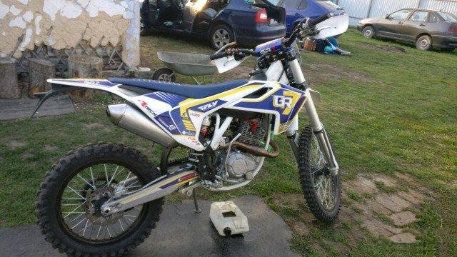 GR7 250 lite enduro 4t 172fmm