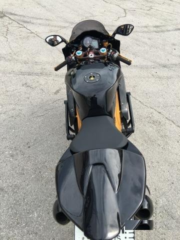 Aprilia RSV Factory