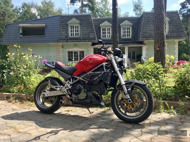 Ducati monster s4