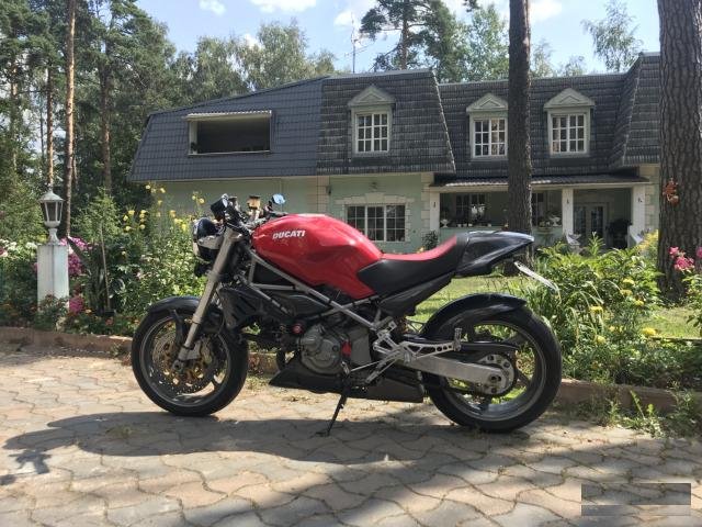 Ducati monster s4