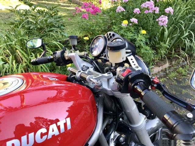 Ducati monster s4