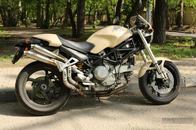 Ducati Monster S2R