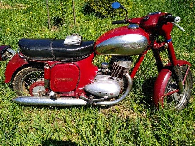 Мотоцикл Jawa 250