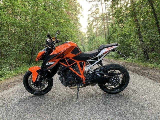 KTM 1290 Super Duke R