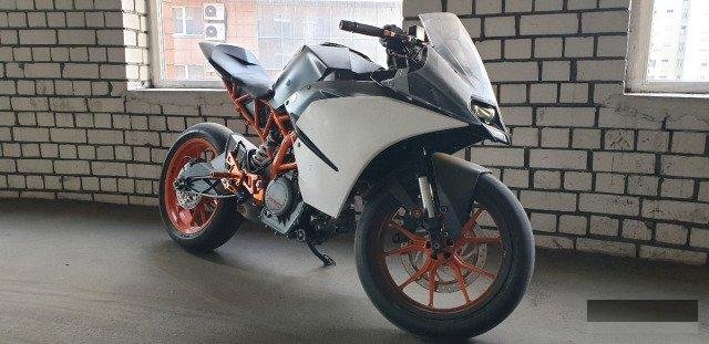 KTM RC 390