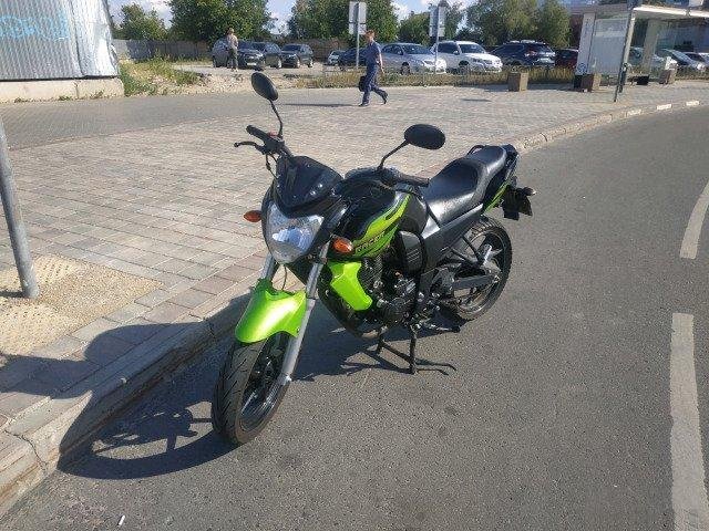 Racer Nitro 200