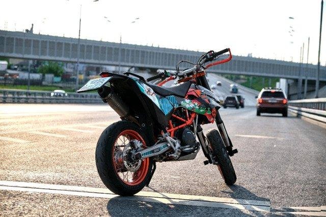 KTM 690 SMC R 2012