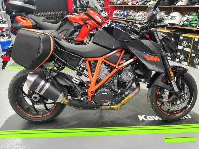 KTM 1290 super duke