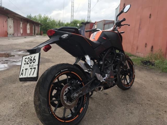 Ktm duke 125 (200) 2011