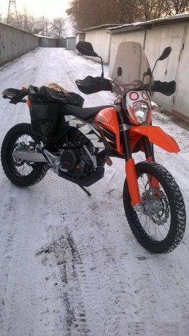 Мотоцикл ктм-690