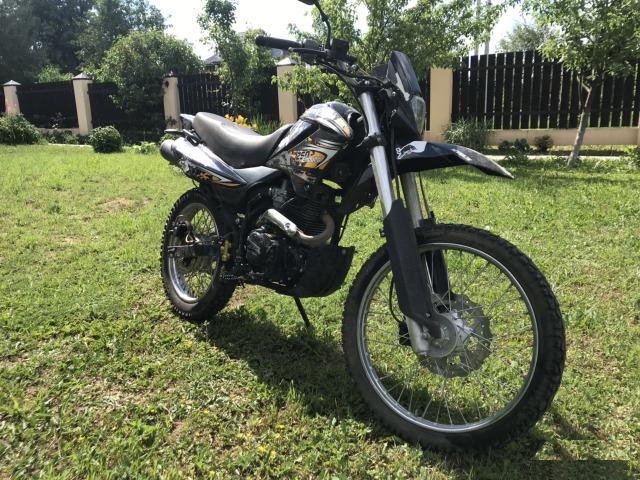 Stels enduro 250