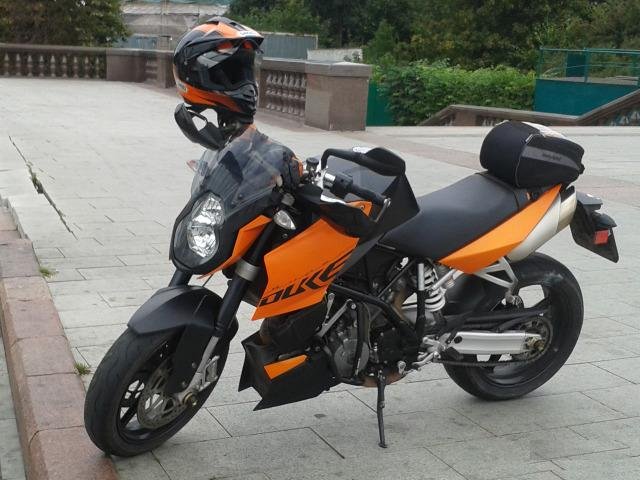 KTM 990 super duke