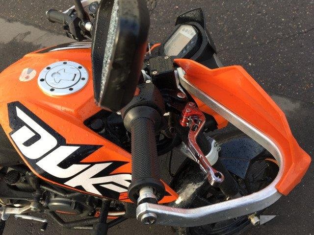 KTM Duke 200