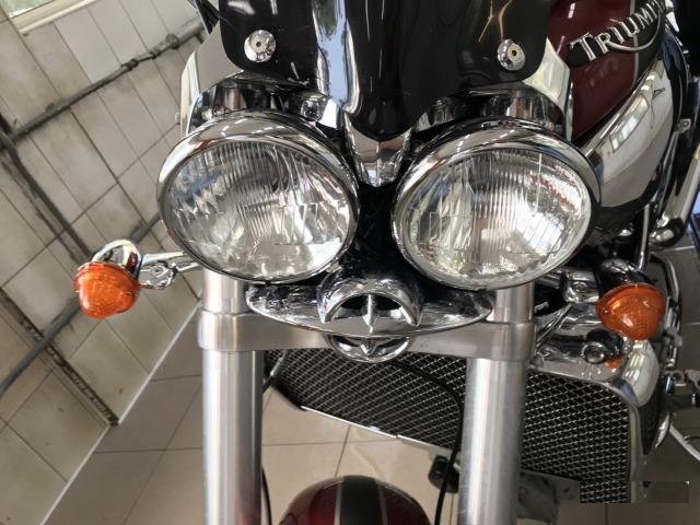 Triumph rocket III
