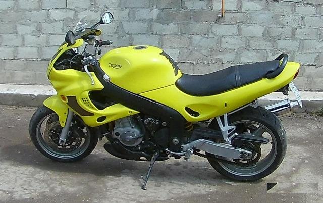 Triumph Sprint rs